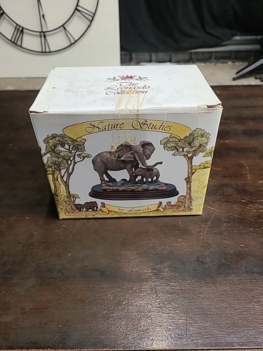 African elephants figurine the - african,