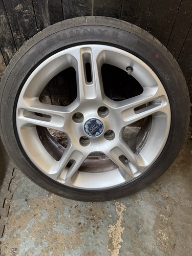 Ford fiesta zetec mk 7 - 16",