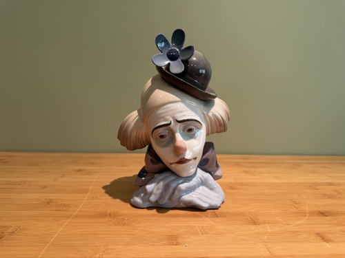Lladro 5130 pensive clown - lladro,