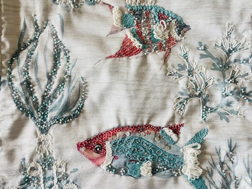 Table runner embroidery - table,