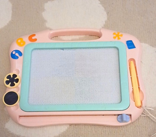 Pink magnetic drawing board - pink,