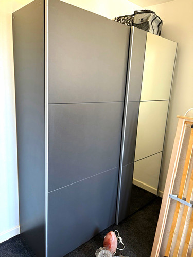 Grey freestanding door - freestanding,