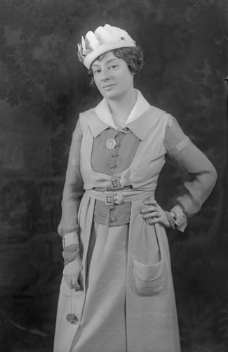 Nora bayes standing - bayes,