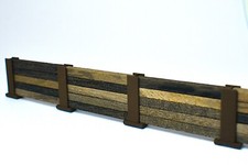 Wood Sleeper Retaining Wall Kit - 20x Posts & 100x Wood Sleepers - 00 Gauge 1/76