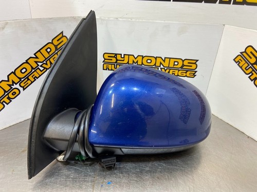 2004 golf passenger side - 2004,