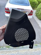MERCEDES CLK W209  THE RIGHT SPEAKER COVER GRID DOOR CARD PASSENGER