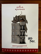 Harry Potter Hallmark Christmas Ornament - Gringotts Wizarding Bank IN BOX