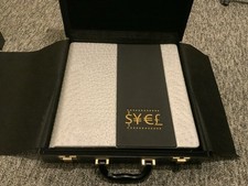 Floyd Mayweather Signed  Undefeated Photobook Las Vegas Signing TMT Photo Proof