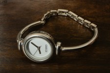 Gucci quartz women - gucci, women's