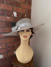 John Charles Hat, Wedding