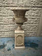 Concrete Grand Large Urn With