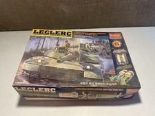 Acadamy 1/48 Scale No.13001 LeClerc Battle Tank Model Kit Motorized R/C - Boxed