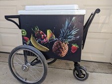BEVERAGES VENDING CART MOBILE