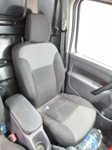 Front seat renault kangoo - lh,