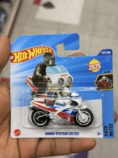 Hot Wheels Crate Racer –