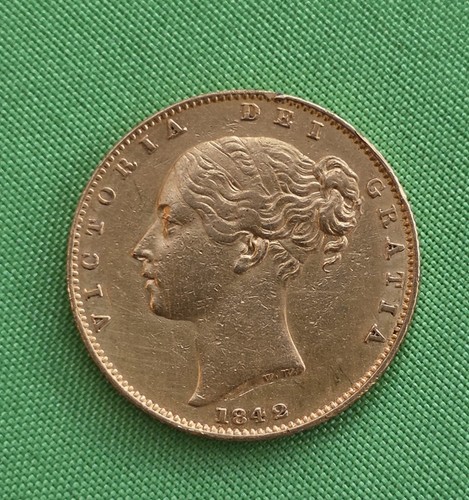 Queen victoria full - full, sovereign