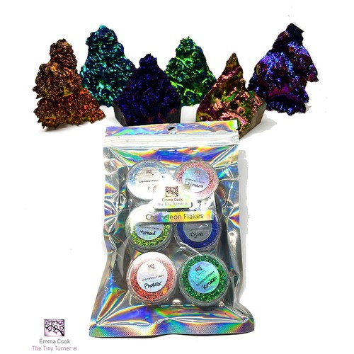 Tiny turner chameleon flakes - turner,