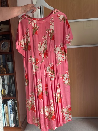 Masai pink dress ladies medium - masai,