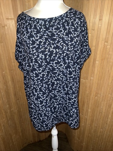 Navy top with berry - with,