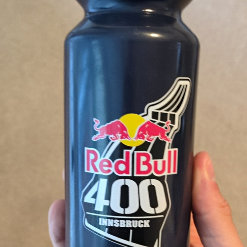 Red bull 400 innsbruck - 400, black