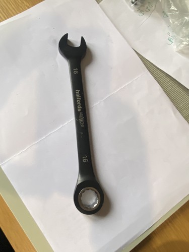 16mm halfords advanced black - halfords,