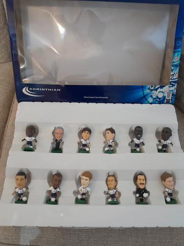 England corinthian team set - ,
