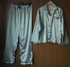 Womens Green Striped Satin Ladies Pyjamas Nightwear size XL UK 14-16 Pj Set Gift