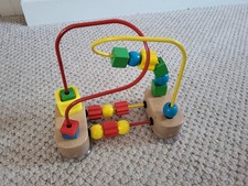 Melissa and Doug First Bead Maze. Excellent Condition.