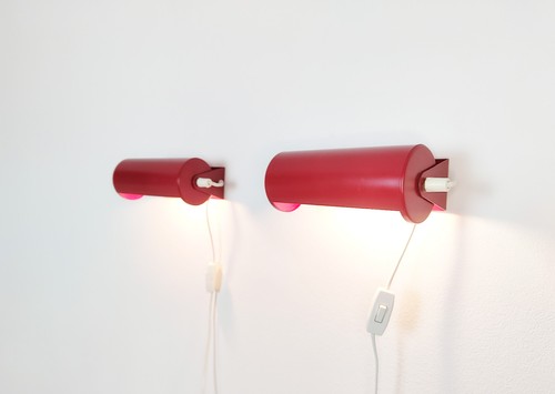 Pair 1980s red - red, wall