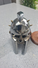 Movie Gladiator MAXIMUS The Spaniard Roman Helmet Display