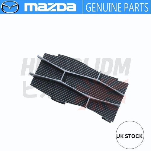 Front grille cap - front,