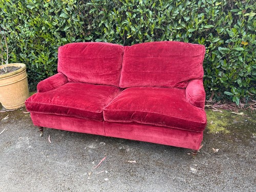 Red velvet seater - red,