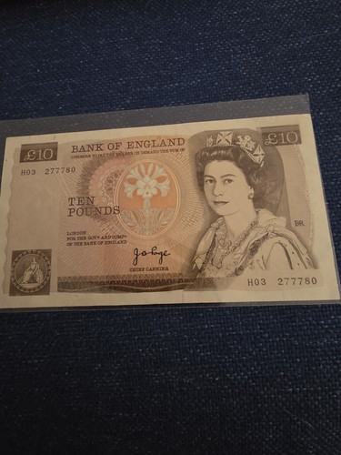 Old ten pound note - ten, note,