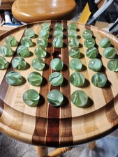 English Marble Solitaire Game