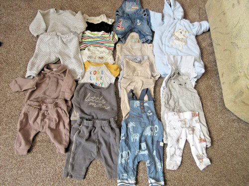 Baby boy clothes bundle - 0-3m,