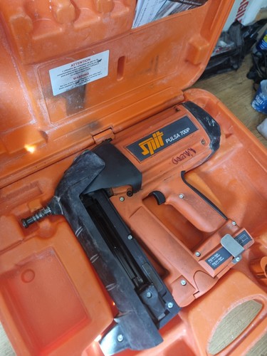 Spit pulsa 700p nail gun - pulsa,