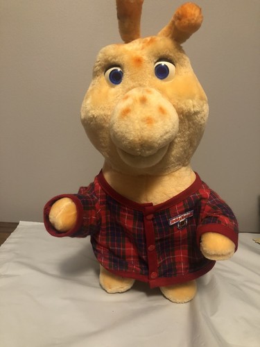 Vtg 1985 grubby caterpillar - vtg,