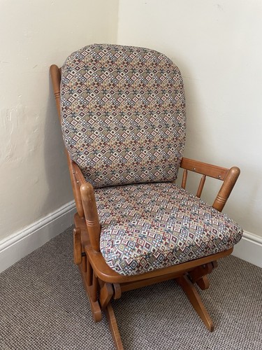 Reupholstered dutalier nursing - dutalier,