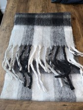 Zara Super Soft Fluffy Scarf Oversized Long & Wide BNWOT Gift Bag Black & White