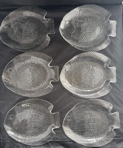 Vintage 1970 arcoroc plates - arcoroc,