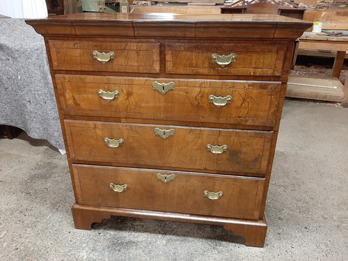 Lovely antique walnut chest - lovely, of