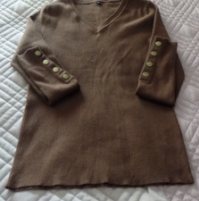 LOVELY BROWN SKINNY RIB V NECK JUMPER SIZE 10/12 (M)  NEVER WORN