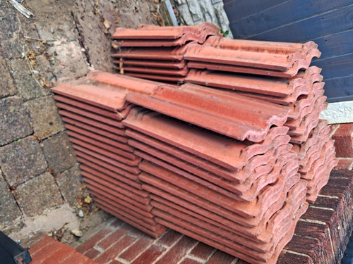 Red clay interlocking - clay, roof