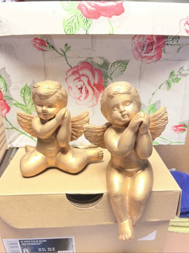 Praying angels figures - praying,