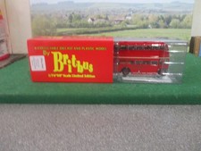 BRITBUS GUY ARAB III LONDON TRANSPORT ROUTE 121. CAT NO.GS-05