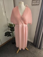 Boohoo Pale Pink Pleated Midi
