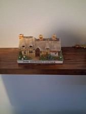 Model of Anne Hathaways Cottage Stratford On Avon
