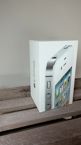 Apple iphone 16gb box only - iphone,