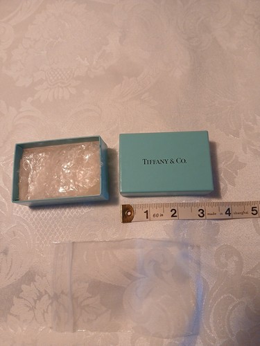 Empty small tiffany - small,
