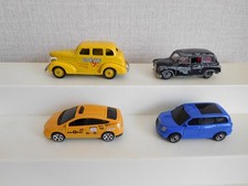 4 x Taxi   ( 2 Matchbox / 1